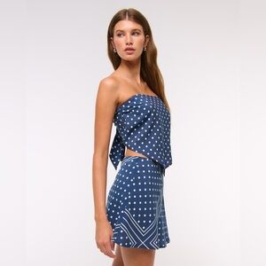 Abercrombie & Fitch Blue and White Polka Dot Set